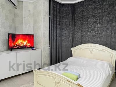 1-бөлмелі пәтер, 50 м², 11/16 қабат тәулік бойы, 16-й мкр 64, бағасы: 10 000 〒 в Актау, 16-й мкр 