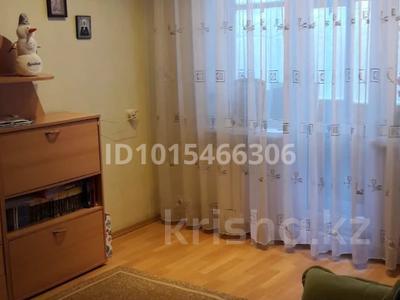 3-комнатная квартира · 59 м² · 4/5 этаж, мкр Новый Город, Ерубаева 47 за 22 млн ₸ в Караганде, Казыбек би р-н