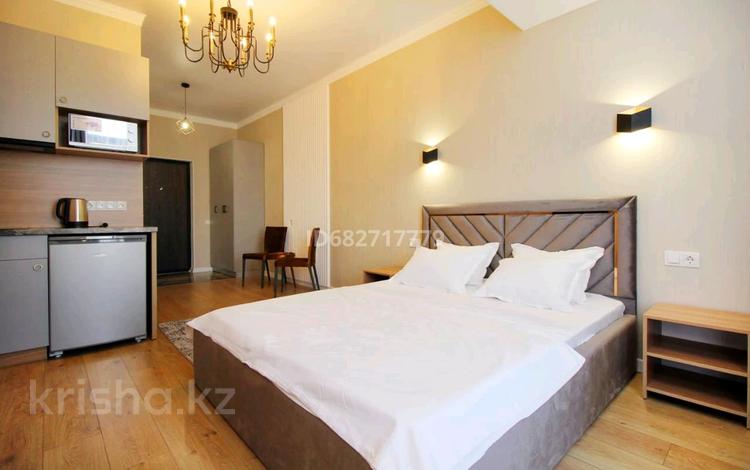 1-комнатная квартира · 30 м² · 13 этаж, Ади Шарипова 145 за 18 000 ₸ в Алматы — фото 2