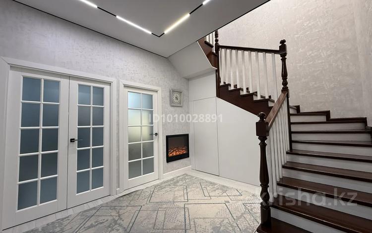 3-комнатная квартира · 127 м² · 7/13 этаж, Кенесары 69 за 75 млн ₸ в Астане, р-н Байконур — фото 2