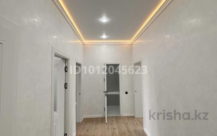 2-комнатная квартира · 65 м² · 5/5 этаж, мкр Нуртас, Мкрн. Нуртас, ул. Акбота 4377/6 за 35 млн ₸ в Шымкенте, Каратауский р-н — фото 2