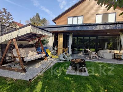 Отдельный дом · 5 комнат · 293.4 м² · 8.17 сот., мкр Калкаман-2, Нурпеисова за 180 млн ₸ в Алматы, Наурызбайский р-н