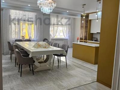 Продажа квартир в Мангистауской обл.: 5-комнатная квартира · 197 м² · 5/13 этаж, 16-й мкр 84 за 75.8 млн 〒 5-комнатная квартира · 197 м² · 5/13 этаж, 16-й мкр 84 за 75.8 млн 〒 в Актау