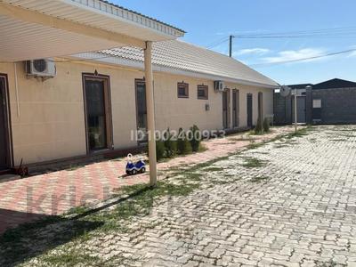 Отдельный дом · 2 комнаты · 150 м² · 10 сот., 18 микрорайон Ахмешева 15 за 50 млн 〒 в Конаеве