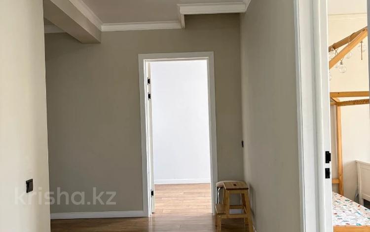 Отдельный дом · 6 комнат · 256 м² · 5.74 сот., Сауран 49 за 65 млн ₸ в Актобе — фото 2