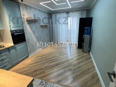 2-бөлмелі пәтер · 72.1 м² · 9/9 қабат, Кердери 120, бағасы: 260 000 ₸ в Уральске, мкр Школьник