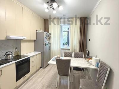 3-комнатная квартира · 70 м² · 2/10 этаж, Кенесары хана — парк им. Первого президента | Международная школа Мирас | Школа Бобек за 53.5 млн ₸ в Алматы, Бостандыкский р-н