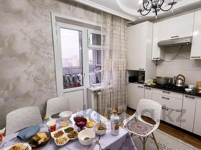 4-бөлмелі пәтер · 92 м² · 5/5 қабат, Ракишева 68, бағасы: 25 млн ₸ в Талдыкоргане, мкр Жастар