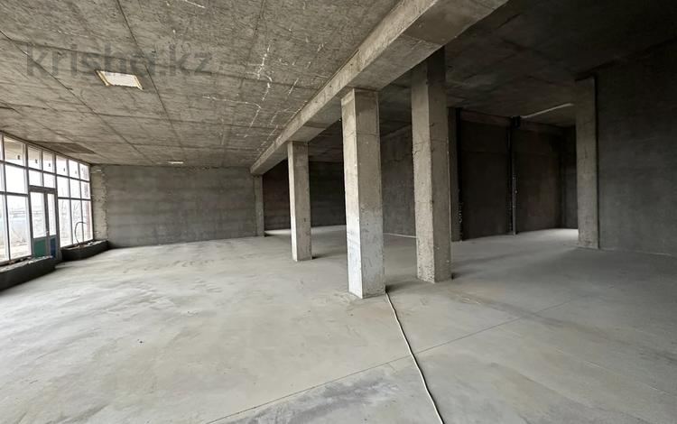 Свободное назначение, офисы, магазины и бутики, общепит, салоны красоты · 100 м² за 36 млн 〒 в Уральске — фото 3