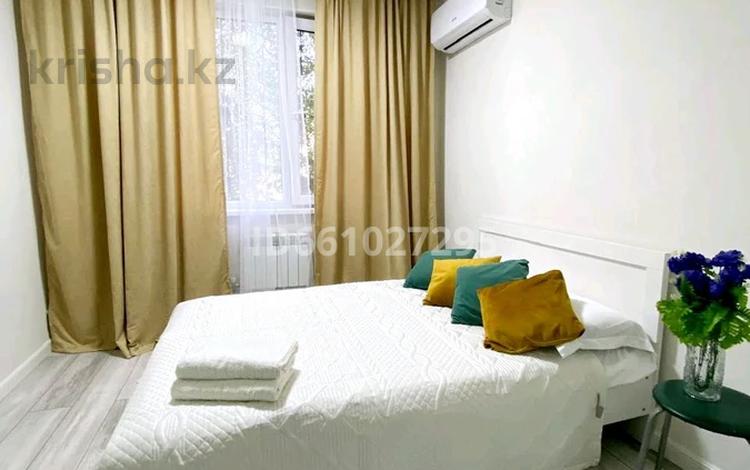 1-комнатная квартира · 20 м² · 1/9 этаж, Казыбек би 125 за 13 000 ₸ в Алматы, Алмалинский р-н — фото 2037
