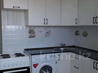 1-комнатная квартира, 40 м², 6/9 этаж помесячно, Московская 8а — Богенбая за 130 000 〒 в Астане, Сарыарка р-н