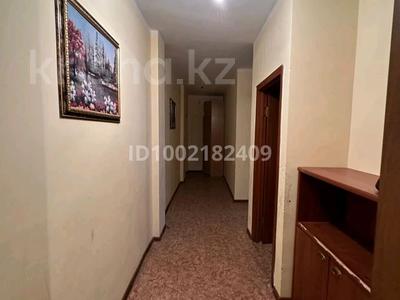 2-комнатная квартира · 57 м² · 5/5 этаж, 30-й мкр 183/1 — Супермаркет &quot;ДИНА&quot; Каз.Турецкий лицей, ТЦ &quot;Олжа&quot; за 12.2 млн 〒 в Актау