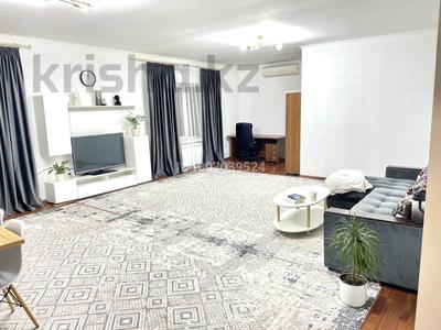 Отдельный дом · 4 комнаты · 205 м² · 8 сот., мкр Калкаман-2 за 78 млн 〒 в Алматы, Наурызбайский р-н