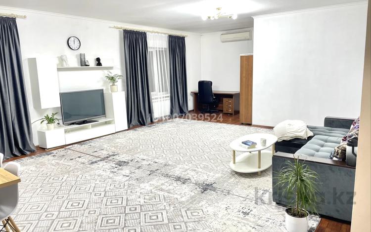 Отдельный дом · 4 комнаты · 205 м² · 8 сот., мкр Калкаман-2 за 78 млн 〒 в Алматы, Наурызбайский р-н — фото 2