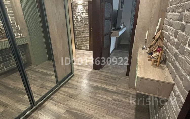 3-бөлмелі пәтер · 63.5 м² · 2/10 қабат, Нелли Балабаева 4 — Напротив Туркестана, бағасы: 34 млн ₸ в Петропавловске — фото 31