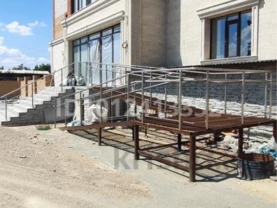 Свободное назначение, офисы, магазины и бутики, салоны красоты, конференц-залы, кабинеты и рабочие места, студии · 160 м² за ~ 1.1 млн ₸ в Семее