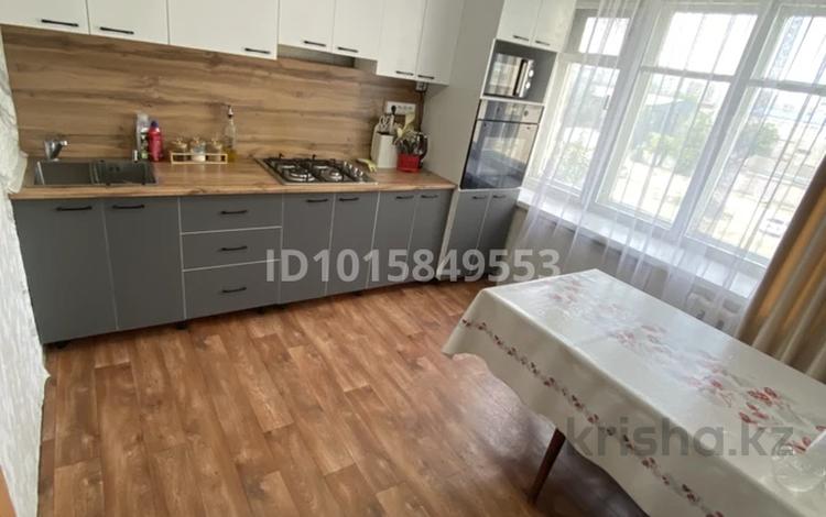 3-комнатная квартира · 77.9 м² · 3/5 этаж, Галето 22 за 200 000 ₸ в Семее — фото 2