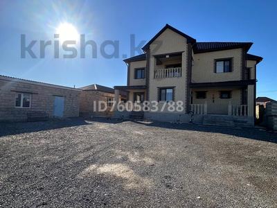 Отдельный дом · 8 комнат · 325 м² · 1743 сот., Есмамбет 30 — Возле Акимата за 90 млн 〒 в Мангышлаке