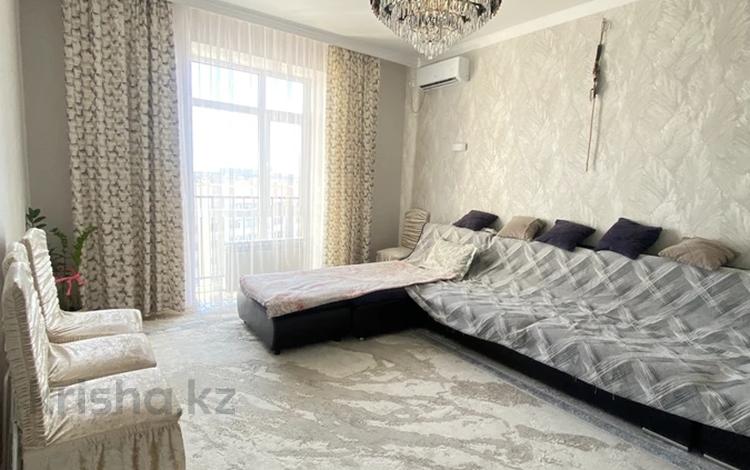 2-комнатная квартира · 69 м² · 10/10 этаж, мкр Юго-Восток, Строителей за 34.5 млн ₸ в Караганде, Казыбек би р-н — фото 2