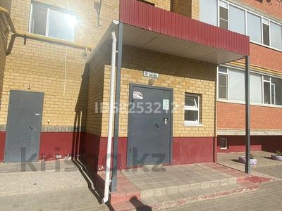 2-комнатная квартира · 60 м² · 2/5 этаж, мкр. Алтын орда, Мкр. Батыс-2, Тауелсиздик — Парк здоровья, проспект Тауелсиздик за 180 000 ₸ в Актобе