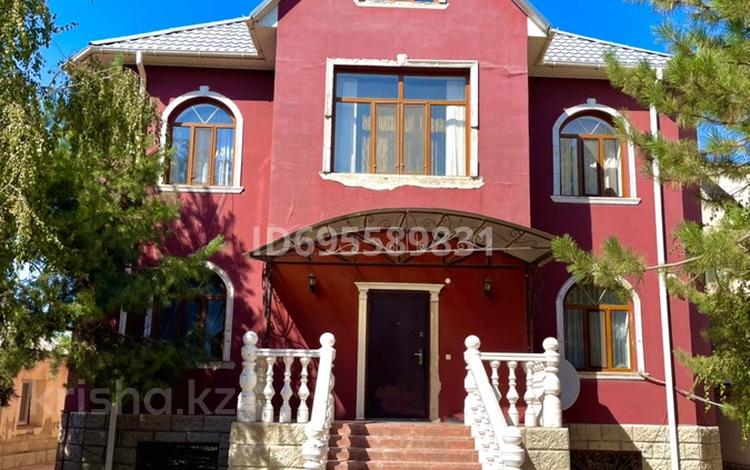 Отдельный дом · 15 комнат · 500 м² · 11 сот., Токбергенова 14 за 250 млн ₸ в Таразе — фото 22