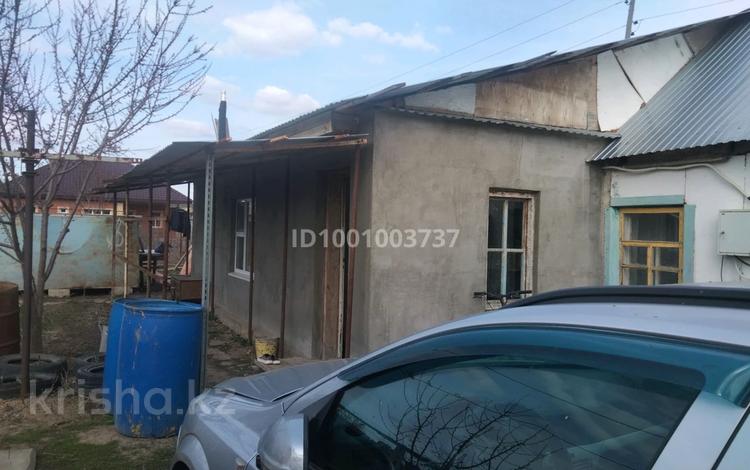 Отдельный дом · 3 комнаты · 75 м² · 6 сот., Трудовая 107 — Последний квартал.район магазина купец за 8 млн 〒 в Аксае — фото 2