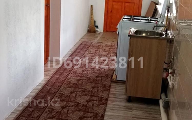 Отдельный дом · 3 комнаты · 55 м² · 3 сот., Старый город, Гарнизонная — Колхозный рынок рядом. за 90 000 ₸ в Актобе — фото 7