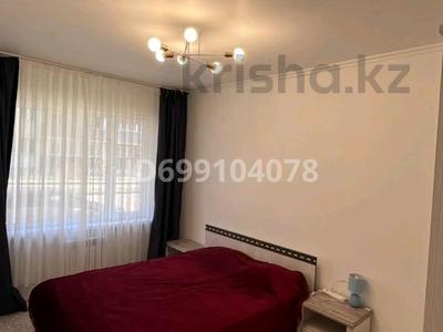 2-комнатная квартира · 50 м² · 1/9 этаж, Райымбек батыра 274 за 250 000 ₸ в 
