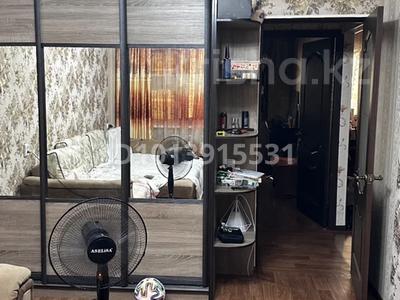 2-комнатная квартира · 46 м² · 2/5 этаж, 17-й микрорайон 5 а — Напротив магазина электроники «эврика» за 23 млн ₸ в Шымкенте, Аль-Фарабийский р-н