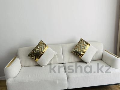 2-бөлмелі пәтер · 67 м² · 3/9 қабат, Жумекен Нажимеденов 28, бағасы: 18 000 ₸ в Астане, Сарайшык р-н