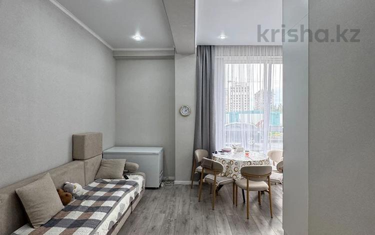 3-бөлмелі пәтер · 82.2 м² · 1/9 қабат, Ильяса Есенберлина 92, бағасы: 49 млн ₸ в Усть-Каменогорске — фото 2