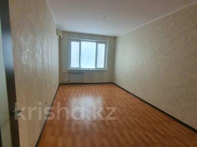 4-бөлмелі пәтер, 90 м², 2/5 қабат, 13-й мкр 6, бағасы: 23.5 млн 〒 в Актау, 13-й мкр