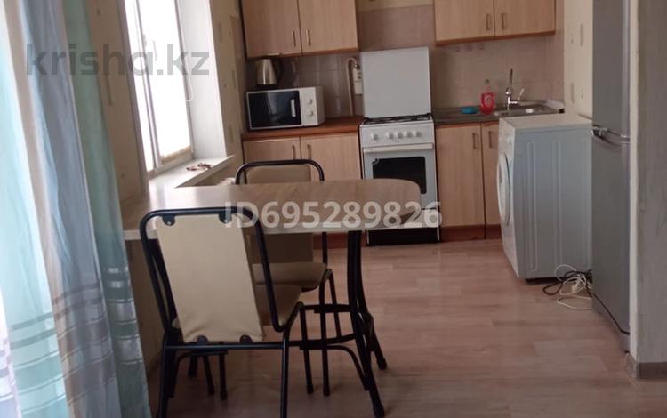 1-бөлмелі пәтер · 30 м² · 5/5 қабат, с, Торайгырова 1 — республика -Сейфуллина, бағасы: 15 млн ₸ в Астане, р-н Байконур — фото 2