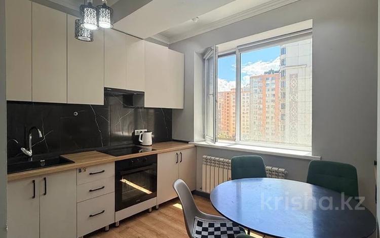 3-бөлмелі пәтер · 80 м² · 6/13 қабат, Ходжанова 77/1 — Аль-Фараби, бағасы: 470 000 ₸ в Алматы, Бостандыкский р-н — фото 2