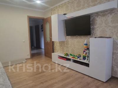 3-комнатная квартира · 48.2 м² · 2/9 этаж, Сутюшева за 27 млн 〒 в Петропавловске