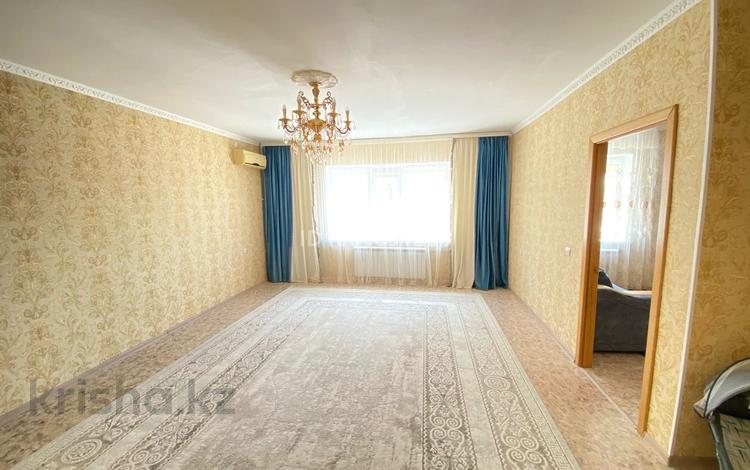 3-комнатная квартира · 78 м² · 6/6 этаж, 28-й мкр 48 за 16.5 млн ₸ в Актау — фото 2
