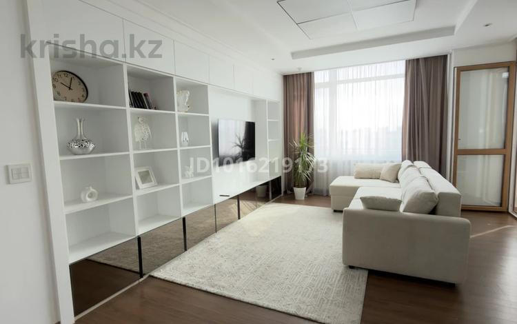 2-комнатная квартира · 75 м² · 14/21 этаж, Кабанбай батыра 43В — Кабанбай батыра-Орынбор за 450 000 ₸ в Астане, Есильский р-н — фото 2
