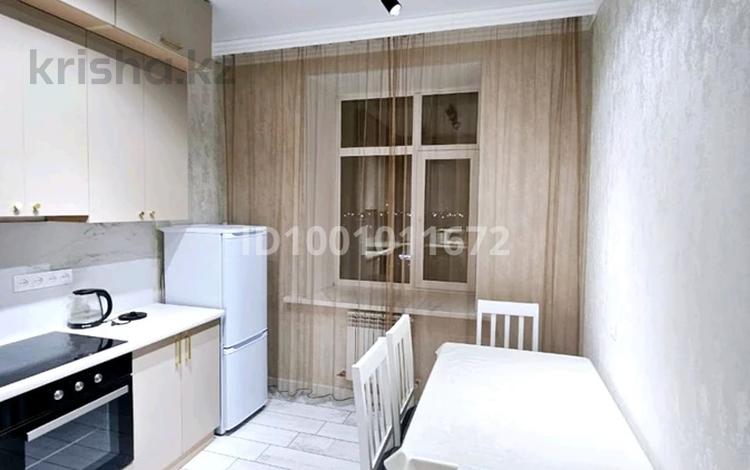 2-комнатная квартира · 50 м² · 7/10 этаж, мкр Юго-Восток, Бауыржан момышулы 15/2 — Жк керемет, жк атамура за 238 000 ₸ в Караганде, Казыбек би р-н — фото 5