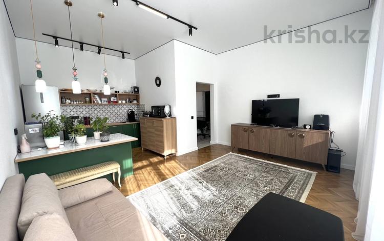 2-комнатная квартира, 53 м², 2/9 этаж, Мәңгілік Ел 19