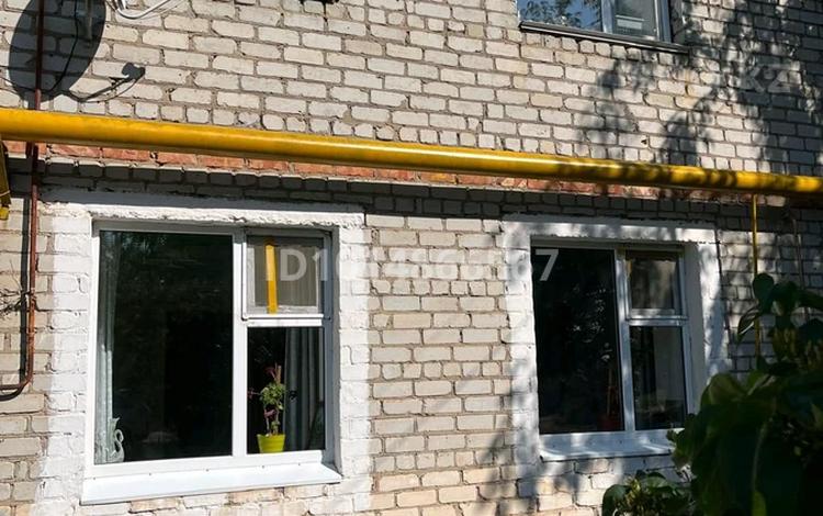 3-комнатная квартира · 55 м² · 1/2 этаж, Достык 68 кв3 — ПМК за 8 млн ₸ в Кушум — фото 2