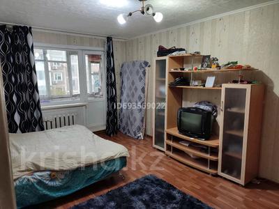 1-комнатная квартира, 32 м², 3/5 этаж помесячно, Генерала Дюсенова 14 за 100 000 〒 в Павлодаре