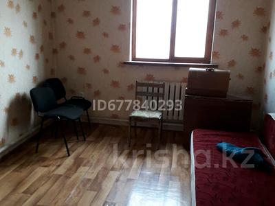 Отдельный дом · 3 комнаты · 60 м² · 6 сот., П Жапек батыр ПКСТ Жомарт 67 — 2линия за 19 млн ₸ в 