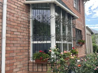 Отдельный дом · 6 комнат · 200 м² · 8 сот., Центральная за 120 млн ₸ в Кыргауылдах