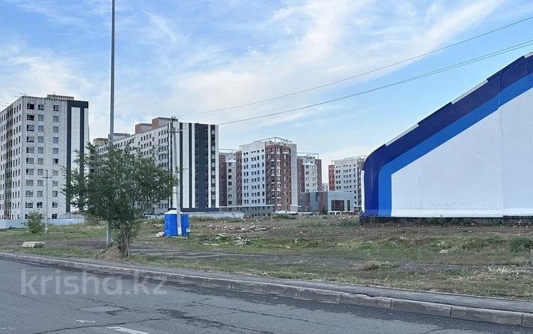 2-комнатная квартира · 38.8 м² · 10/10 этаж, Е-127 2 за 14.1 млн ₸ в Астане, Нура р-н — фото 13