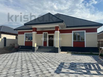 Отдельный дом · 4 комнаты · 188 м² · 6 сот., 2 квартал 1 — Астана за 52 млн 〒 в 