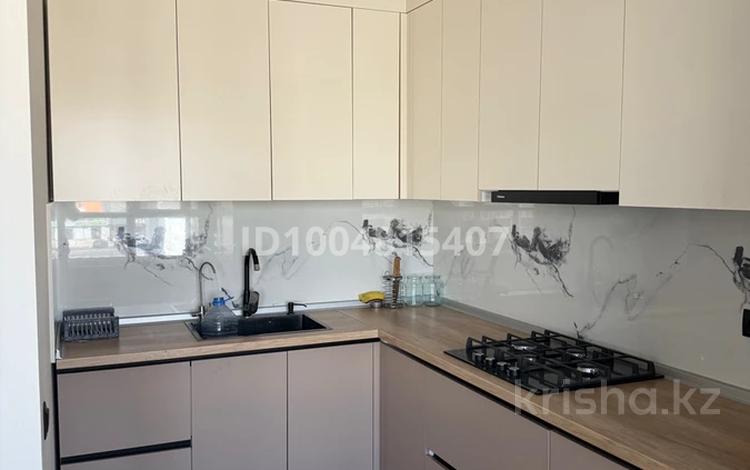 2-комнатная квартира · 60 м² · 5/9 этаж, мкр Нурсат 3, Аргынбекова 89А за 250 000 ₸ в Шымкенте, Каратауский р-н — фото 2