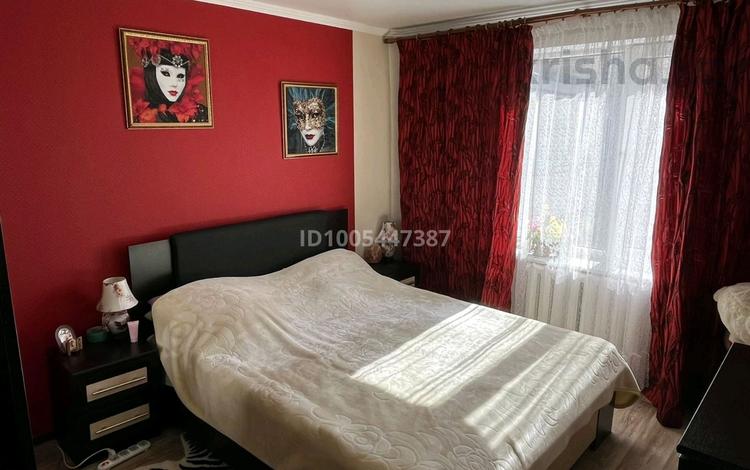 3-бөлмелі пәтер · 64 м² · 9/9 қабат, мкр Юго-Восток, Мкр Юго-Восток, мкр Орбита 8 — Рынок орбита, бағасы: 23 млн ₸ в Караганде, Казыбек би р-н — фото 2