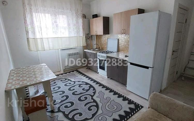 1-комнатная квартира, 32 м², 2/2 этаж помесячно, 32 40 за 105 000 〒 в Жана куате — фото 2