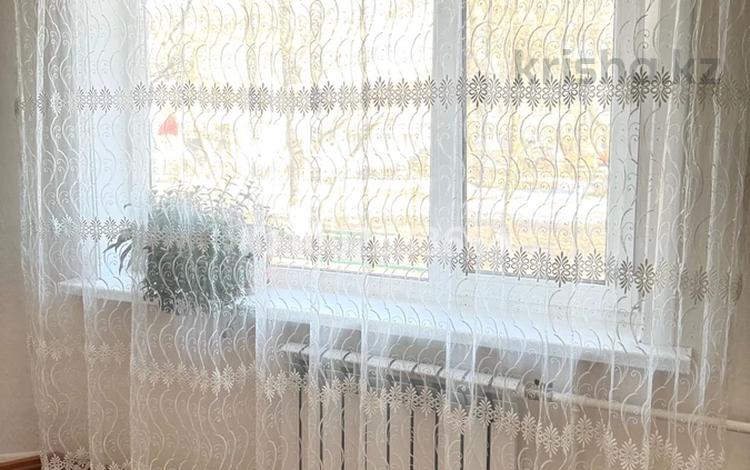 2-комнатная квартира · 42.7 м² · 1/5 этаж, Парковая 117 — Центральный городской парк за 16.5 млн 〒 в Петропавловске — фото 3