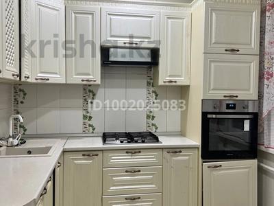 Пәтерлер в Атырауской обл.: 2-бөлмелі пәтер · 73 м² · 8/9 қабат, мкр. Алмагуль, Алмагуь, бағасы: 185 000 〒 2-бөлмелі пәтер · 73 м² · 8/9 қабат, мкр. Алмагуль, Алмагуь, бағасы: 185 000 〒 в Атырау